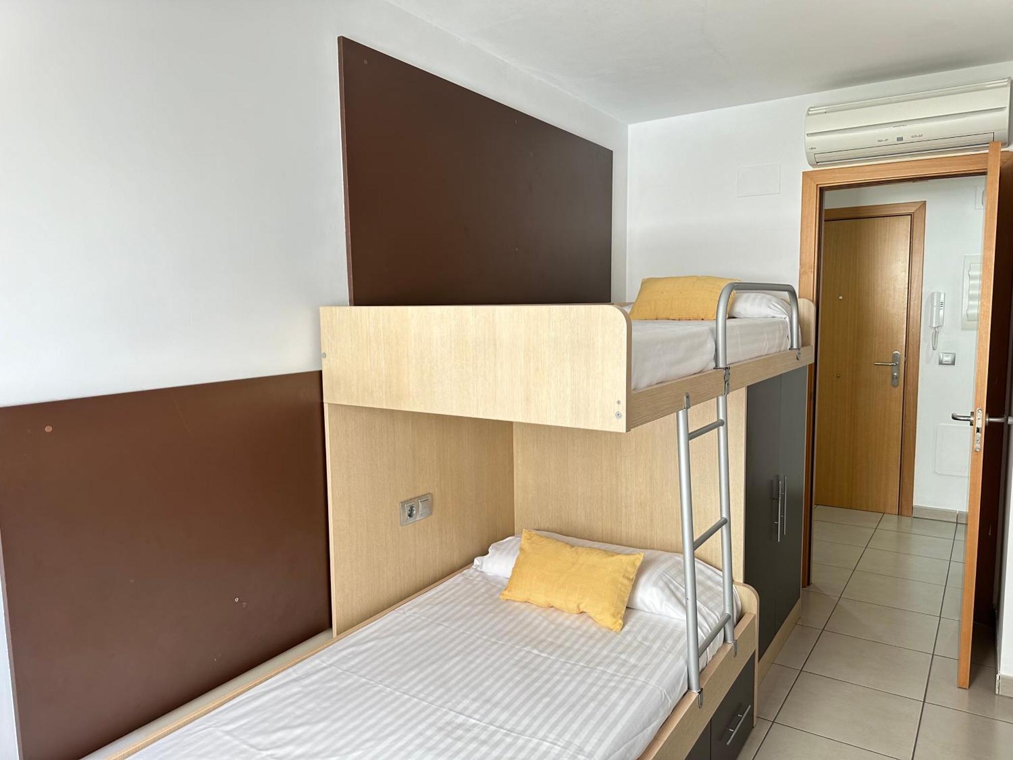 Agi Drugstore Apartments Росес Екстер'єр фото